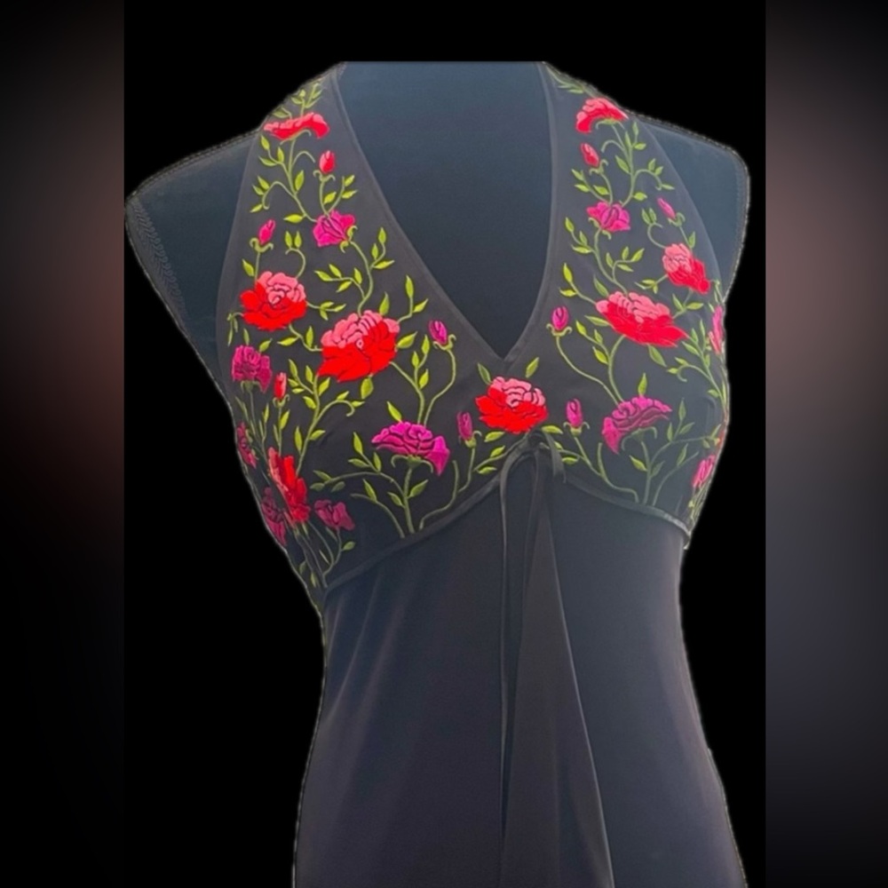 Elegant Black Floral Embroidered Dress